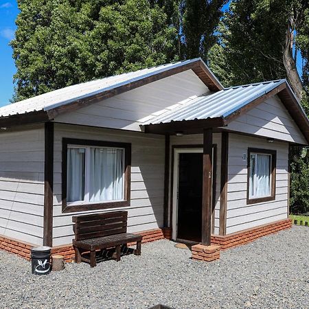Cabanas Del Arroyo Calafate 埃尔卡拉法特 外观 照片